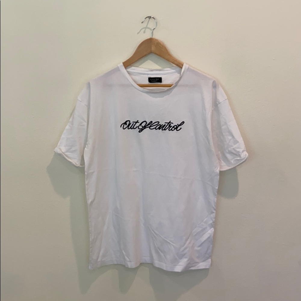 Zara Man Graphic Tee, size L
